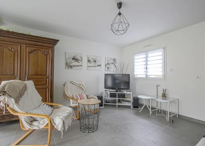 La Maison Des Marronniers